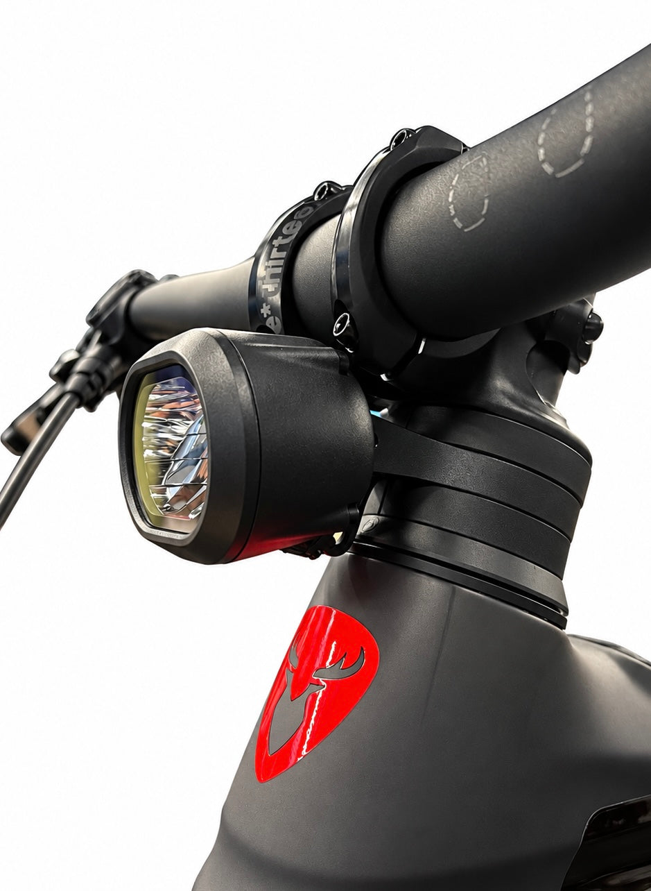 DJI Avinox E-Bike Scheinwerfer mit Spacer Halterung